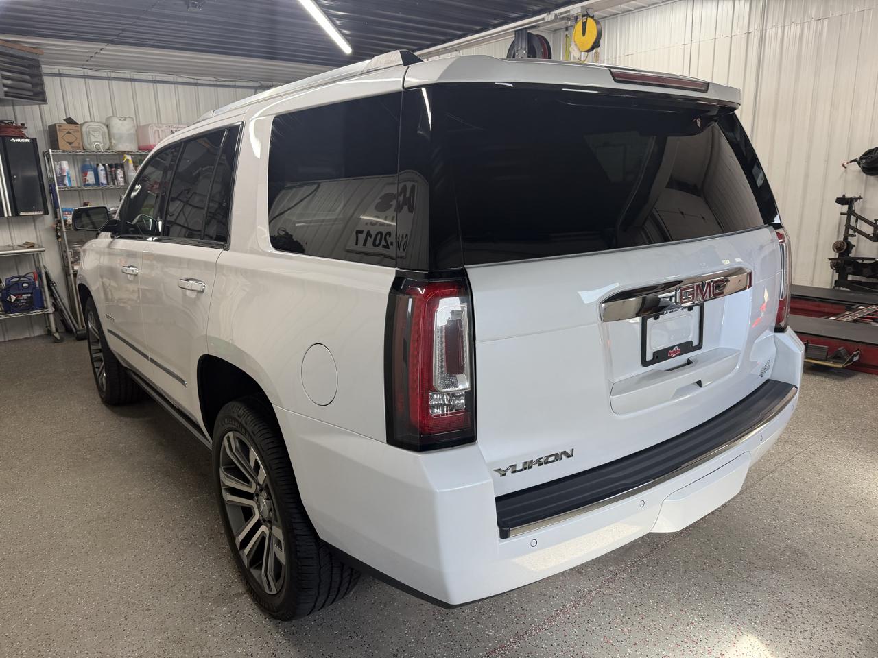 GMC Yukon Denali 4WD 2018