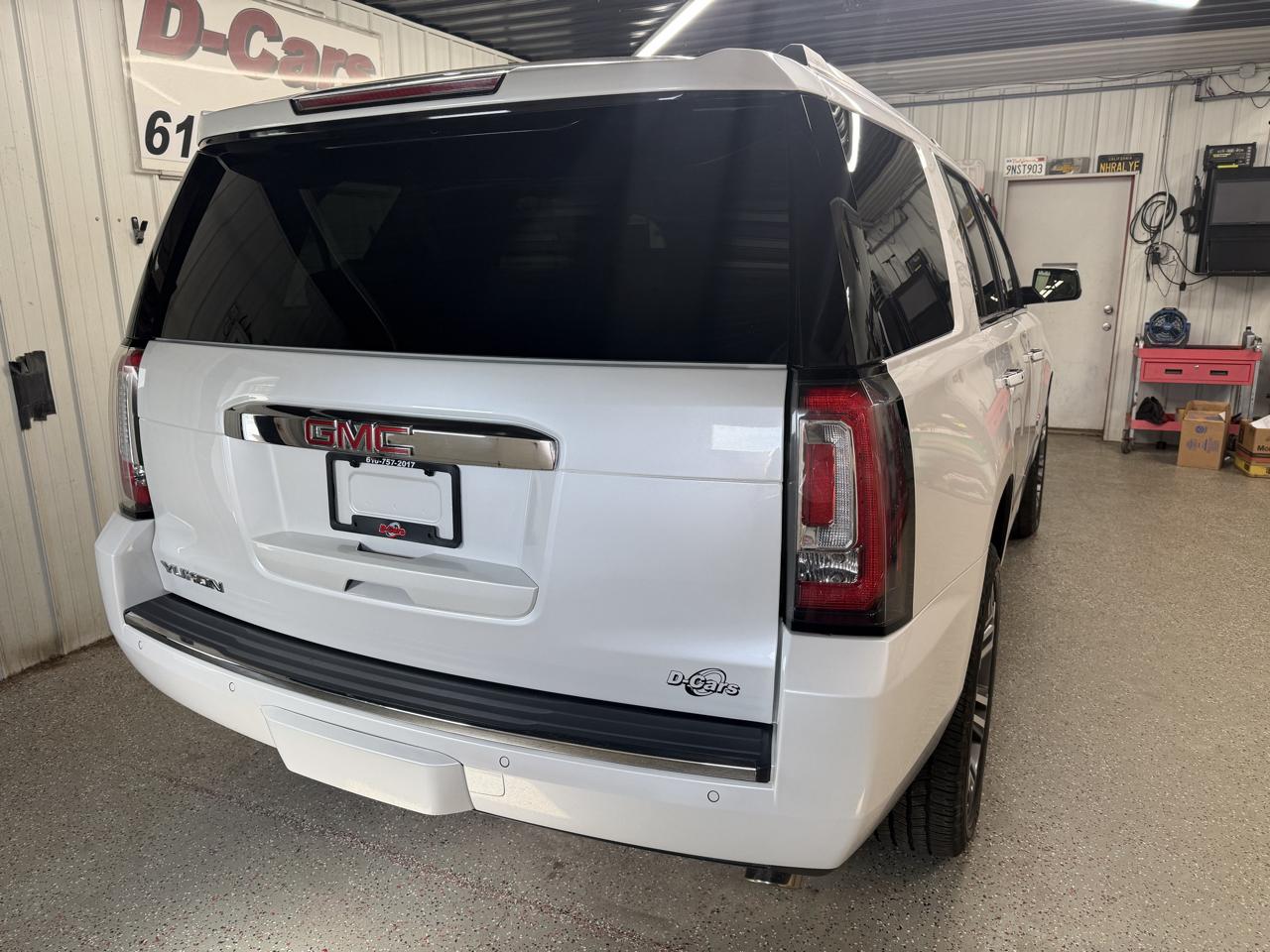 GMC Yukon Denali 4WD 2018