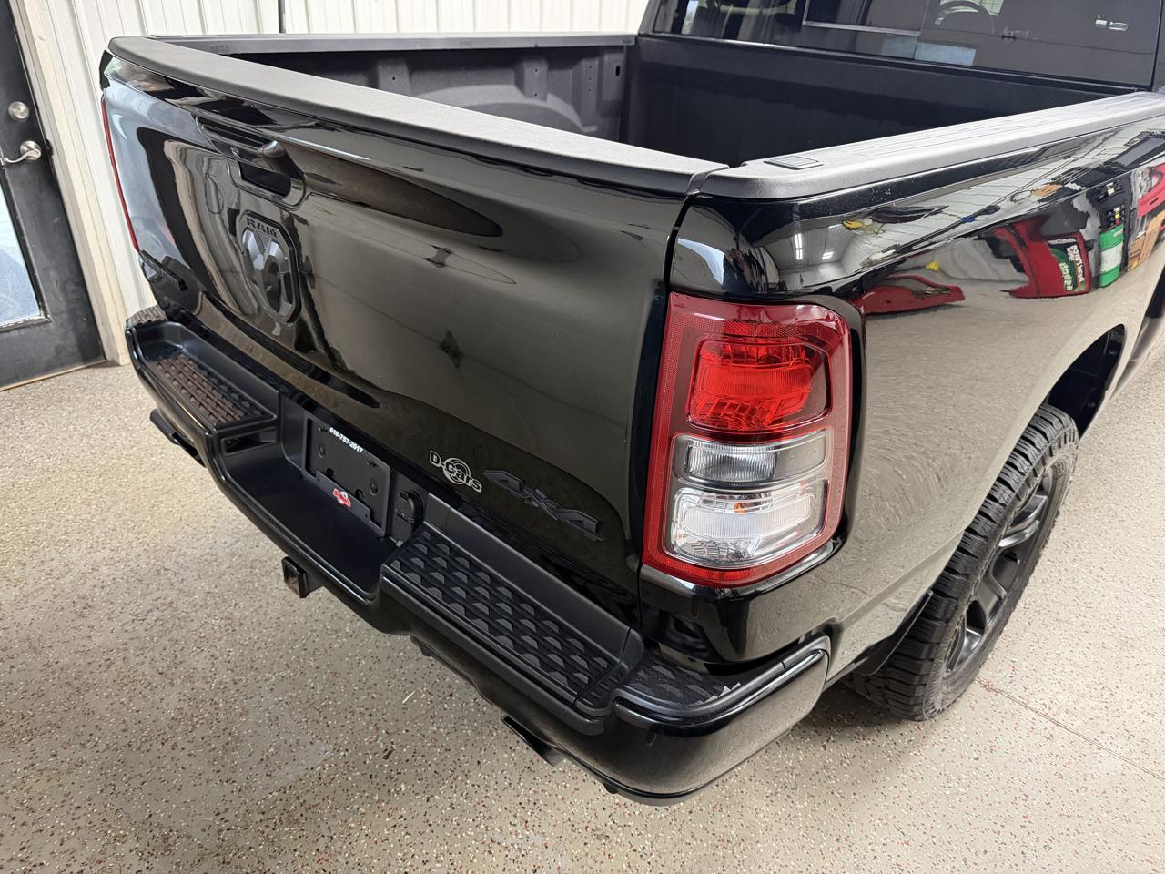 RAM 1500 Big Horn Crew Cab SWB 4WD 2020