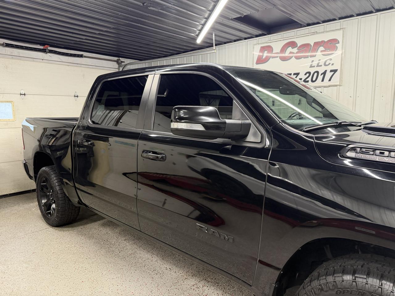 RAM 1500 Big Horn Crew Cab SWB 4WD 2020