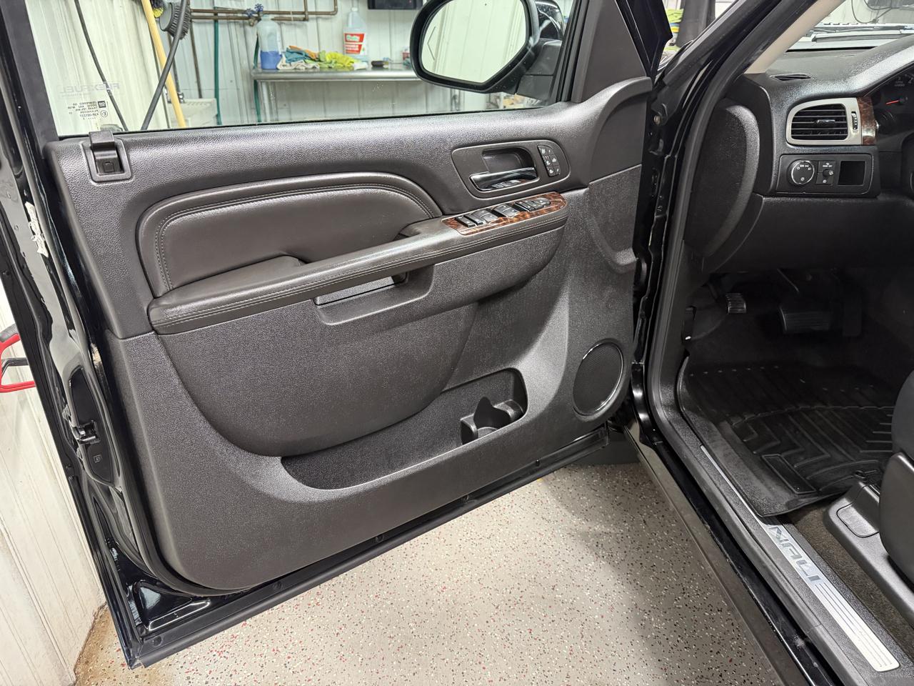 GMC Sierra 1500 Denali Crew Cab AWD 2013