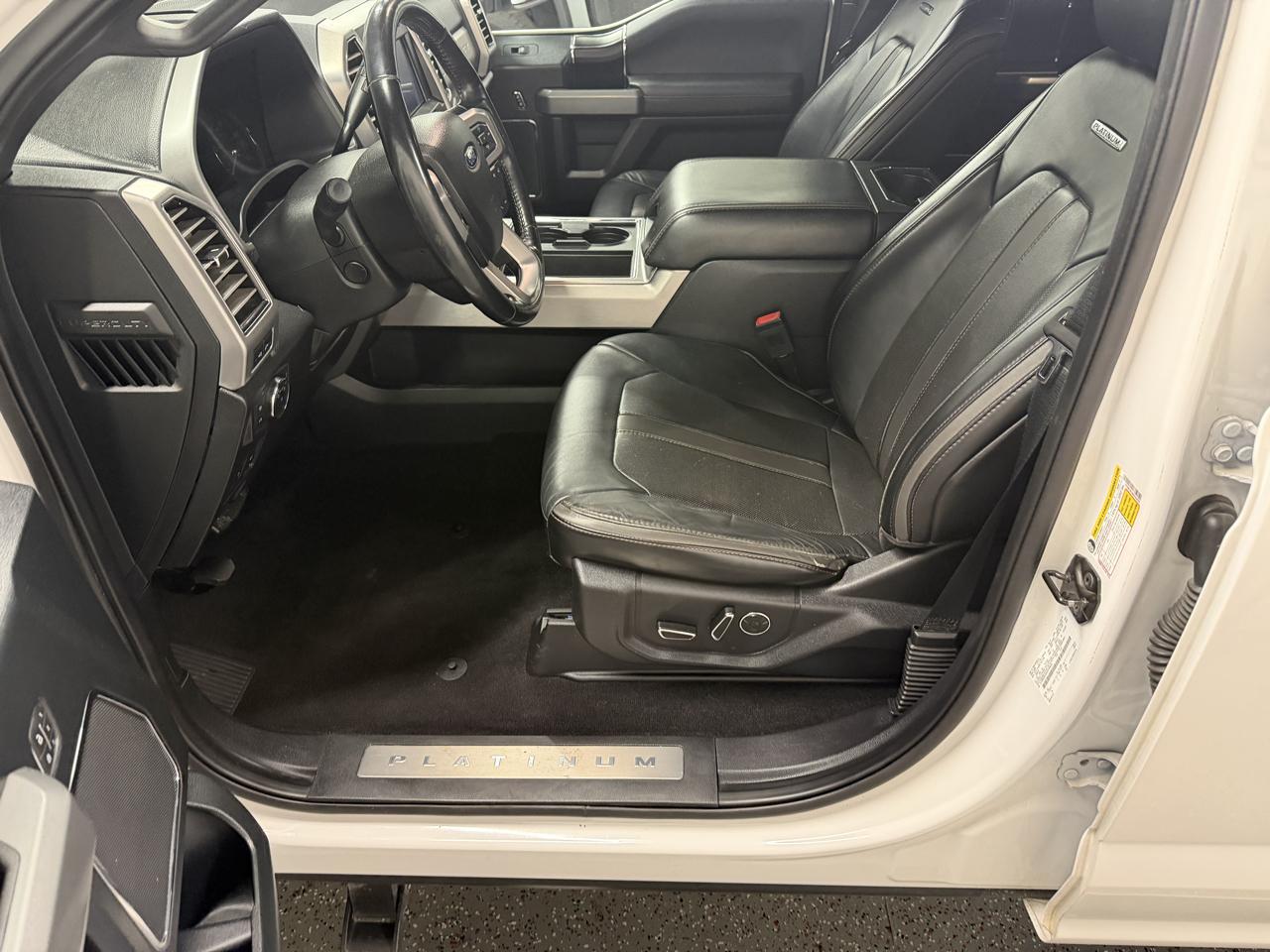Ford F-350 SD Platinum Crew Cab Long Box 4WD 2019
