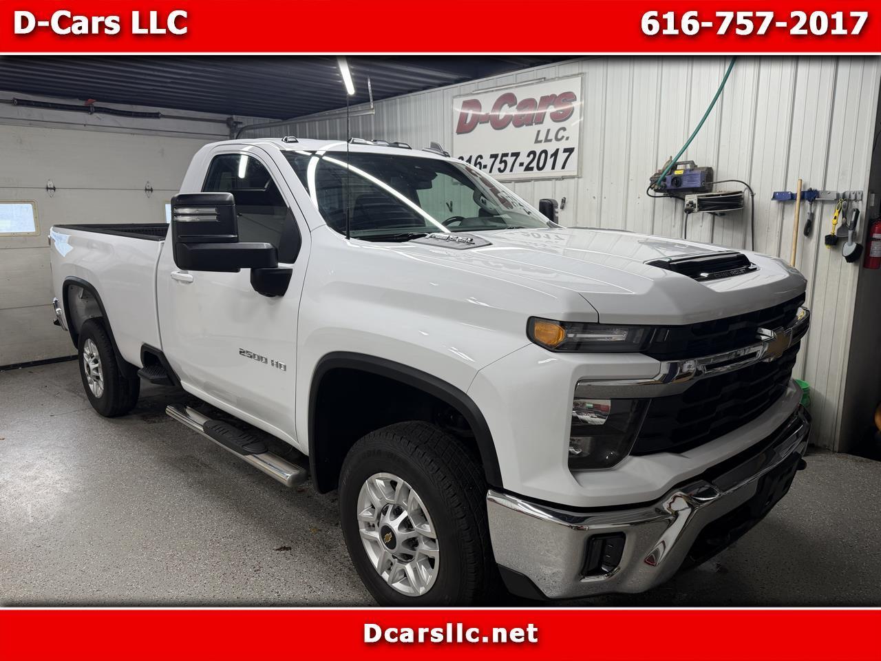 Chevrolet Silverado 2500HD 4WD Reg Cab 142" LT 2024