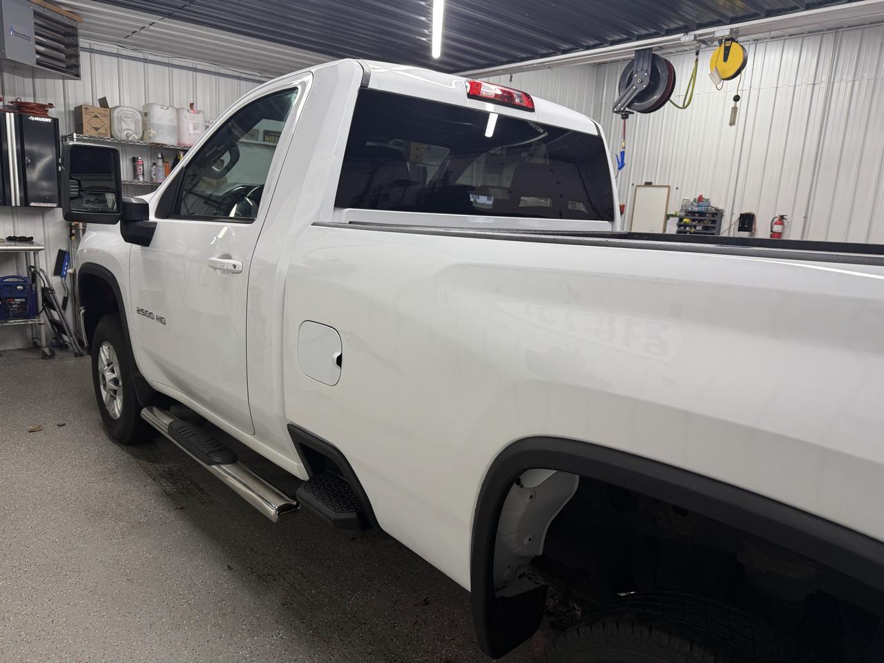 Chevrolet Silverado 2500HD 4WD Reg Cab 142" LT 2024