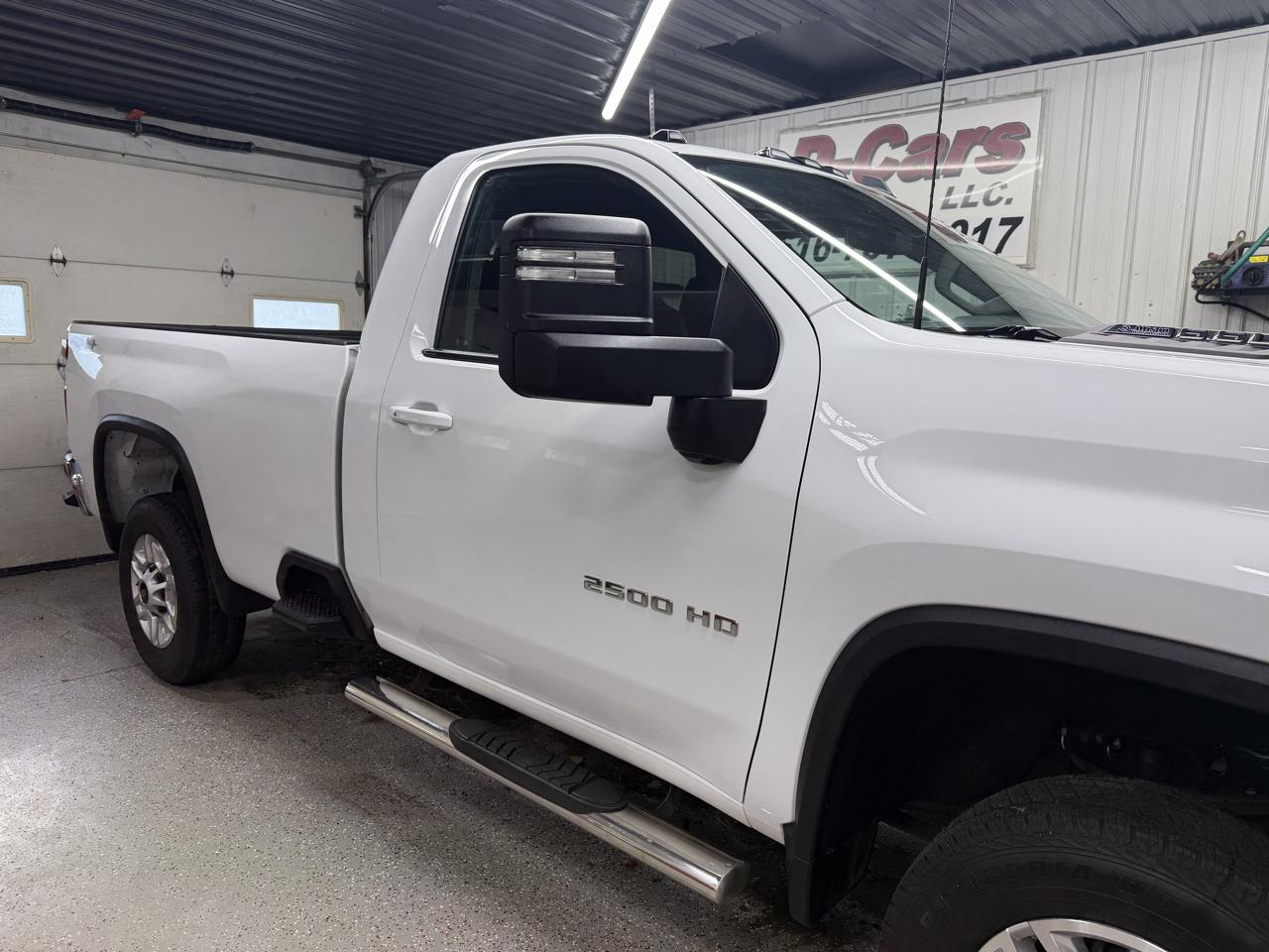 Chevrolet Silverado 2500HD 4WD Reg Cab 142" LT 2024