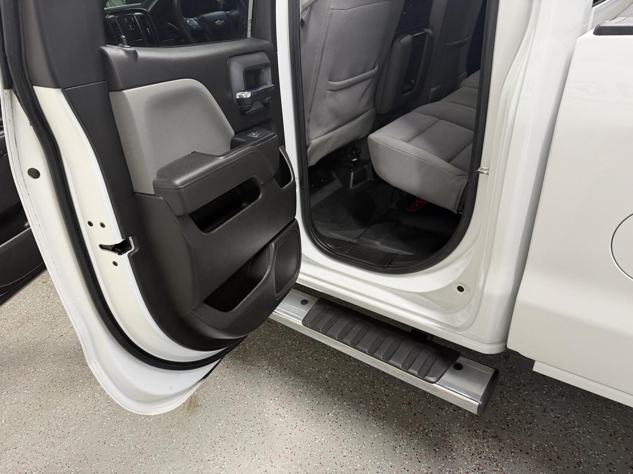 Chevrolet Silverado 2500HD 4WD Ext Cab 143.5" Work Truck 2019