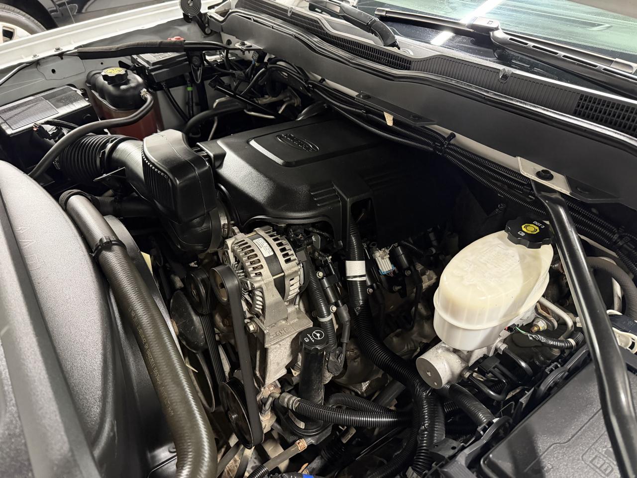 Chevrolet Silverado 2500HD 4WD Ext Cab 143.5" Work Truck 2019