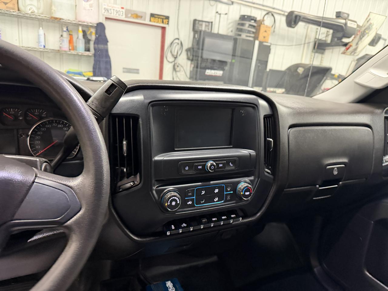 Chevrolet Silverado 2500HD 4WD Ext Cab 143.5" Work Truck 2019