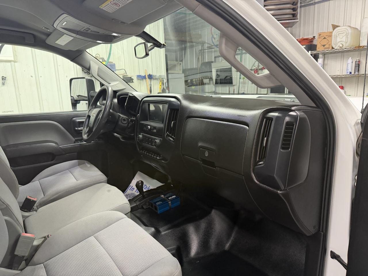 Chevrolet Silverado 2500HD 4WD Ext Cab 143.5" Work Truck 2019
