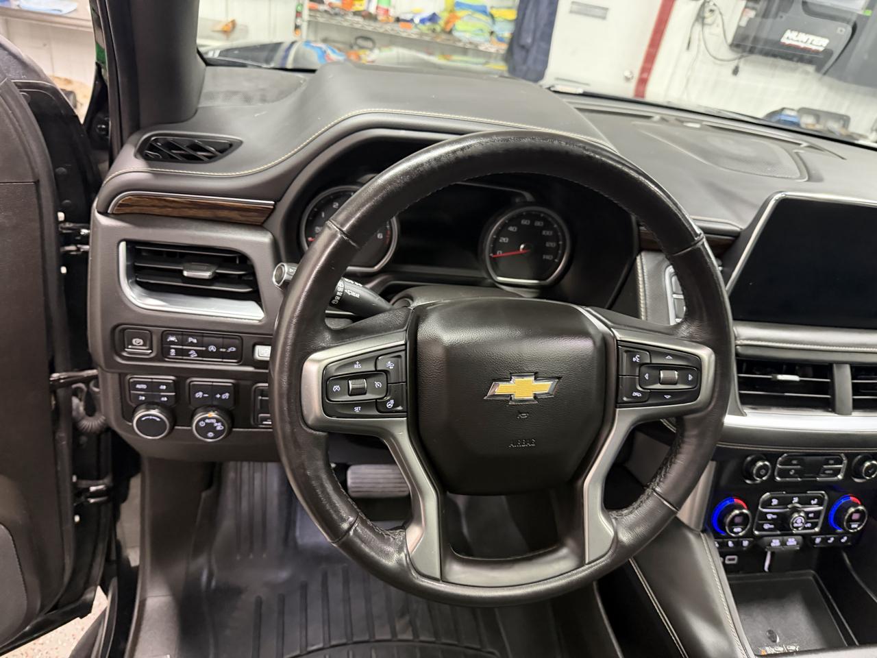 Chevrolet Suburban Premier 4WD 2021