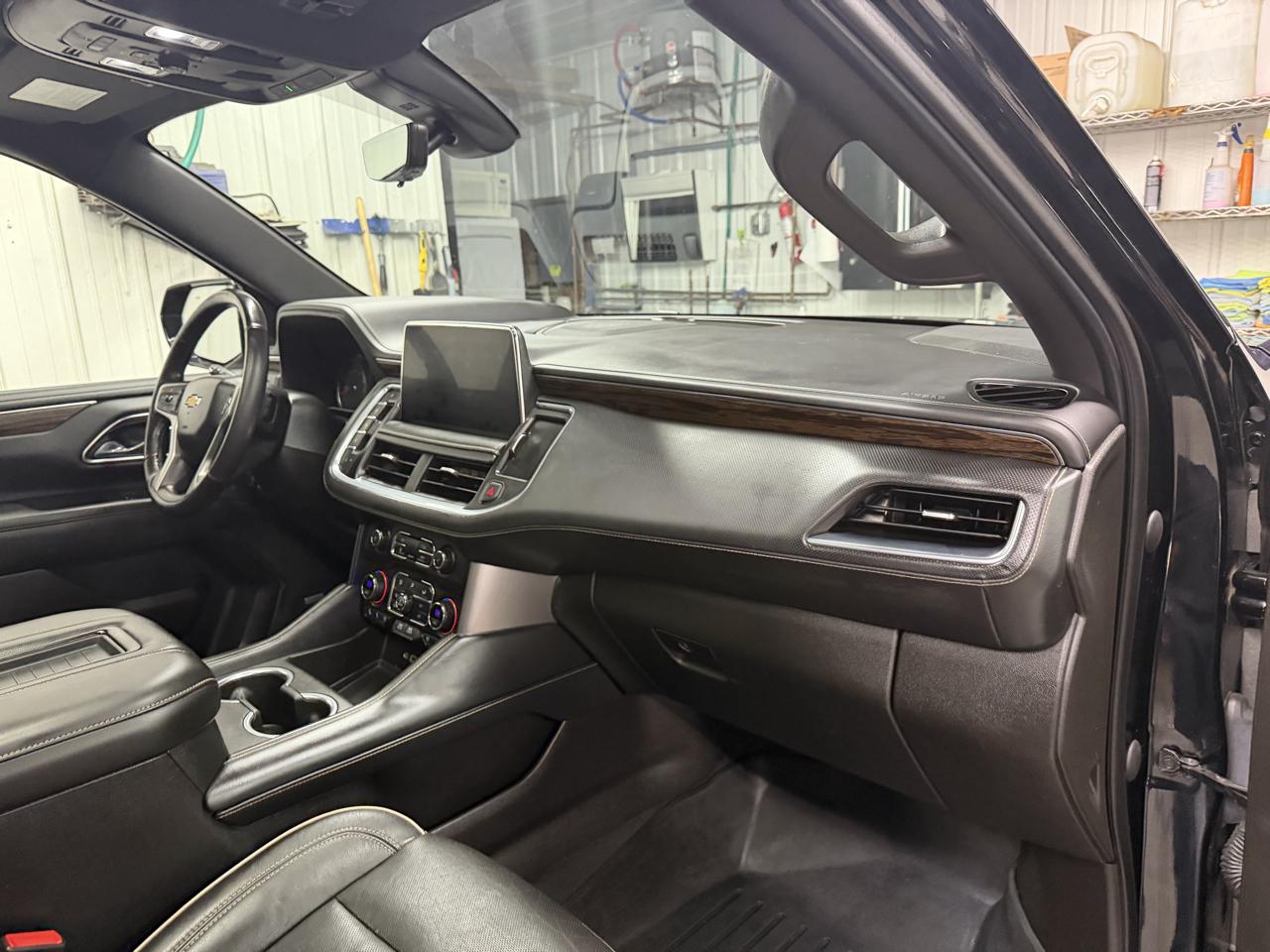 Chevrolet Suburban Premier 4WD 2021