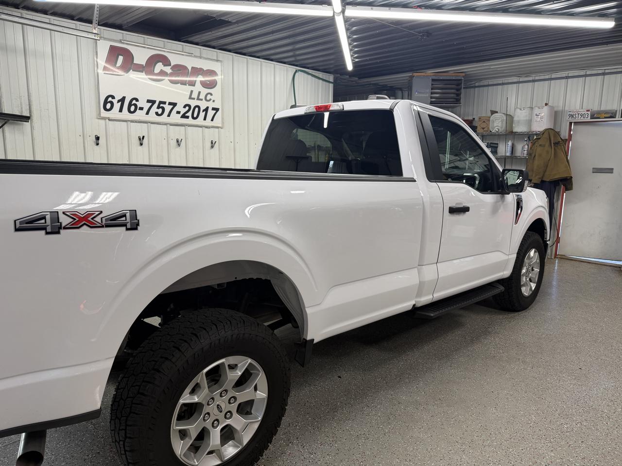 Ford F-150 4WD Reg Cab 145" XLT 2021