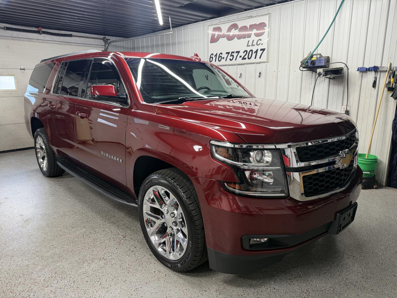 Chevrolet Suburban LT 4WD 2019