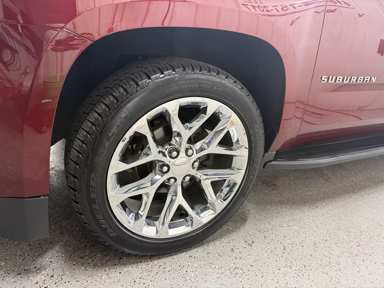 Chevrolet Suburban LT 4WD 2019