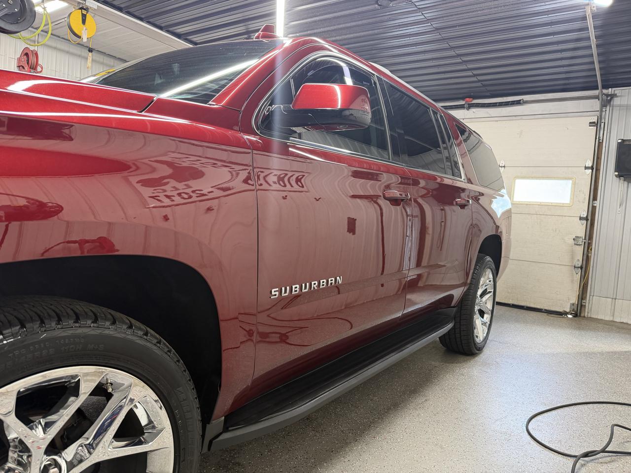 Chevrolet Suburban LT 4WD 2019