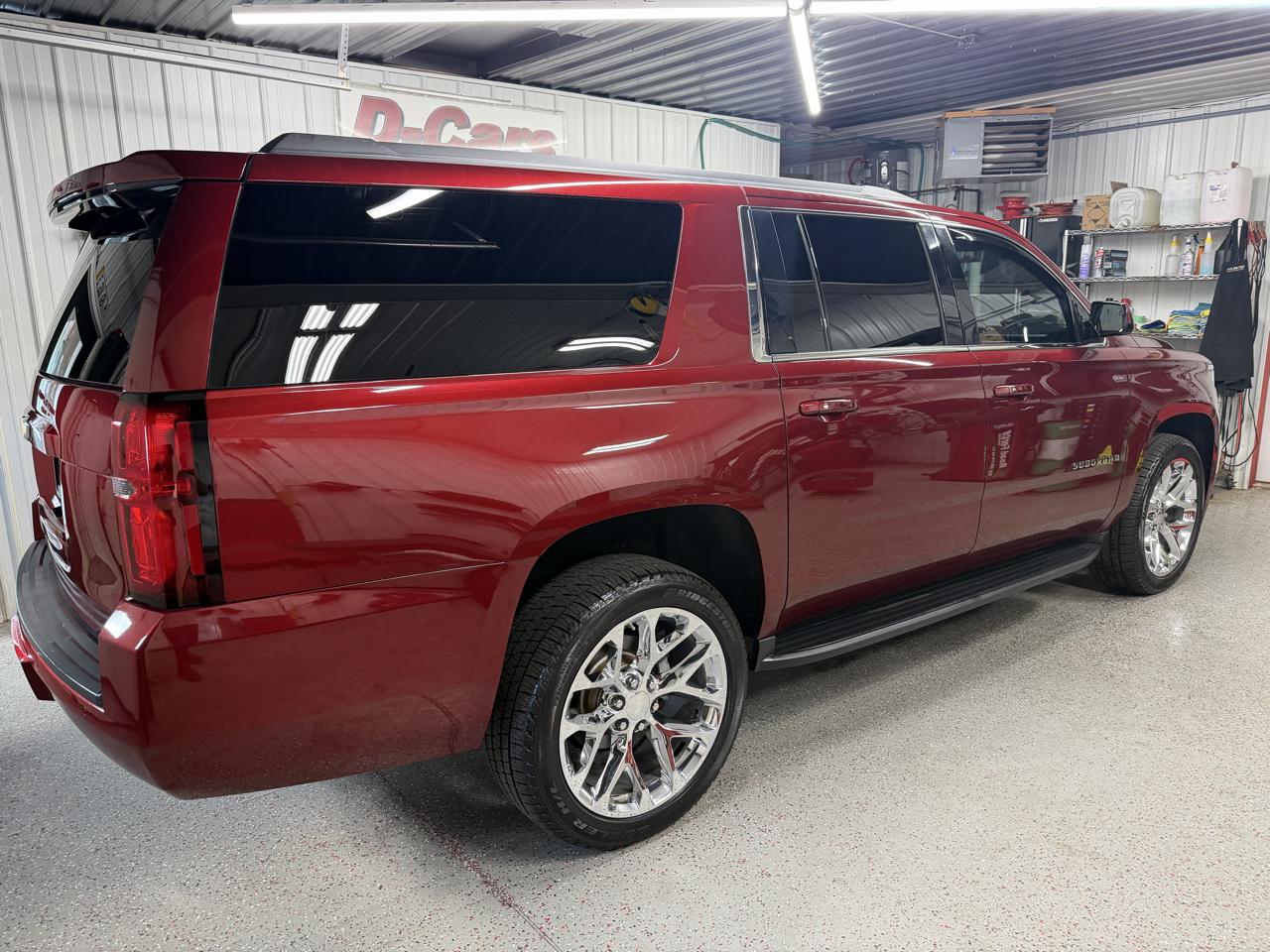 Chevrolet Suburban LT 4WD 2019