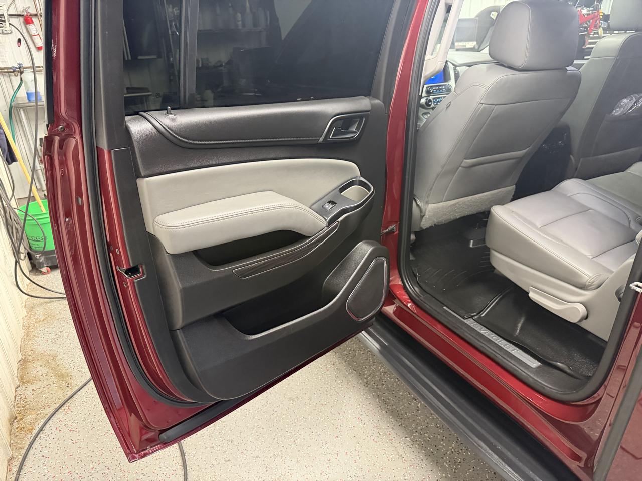 Chevrolet Suburban LT 4WD 2019