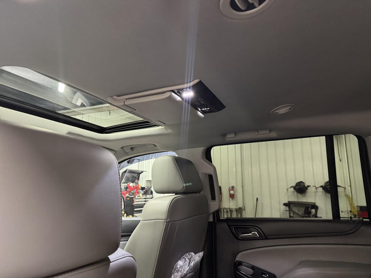 Chevrolet Suburban LT 4WD 2019