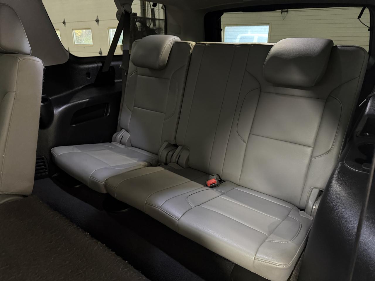 Chevrolet Suburban LT 4WD 2019