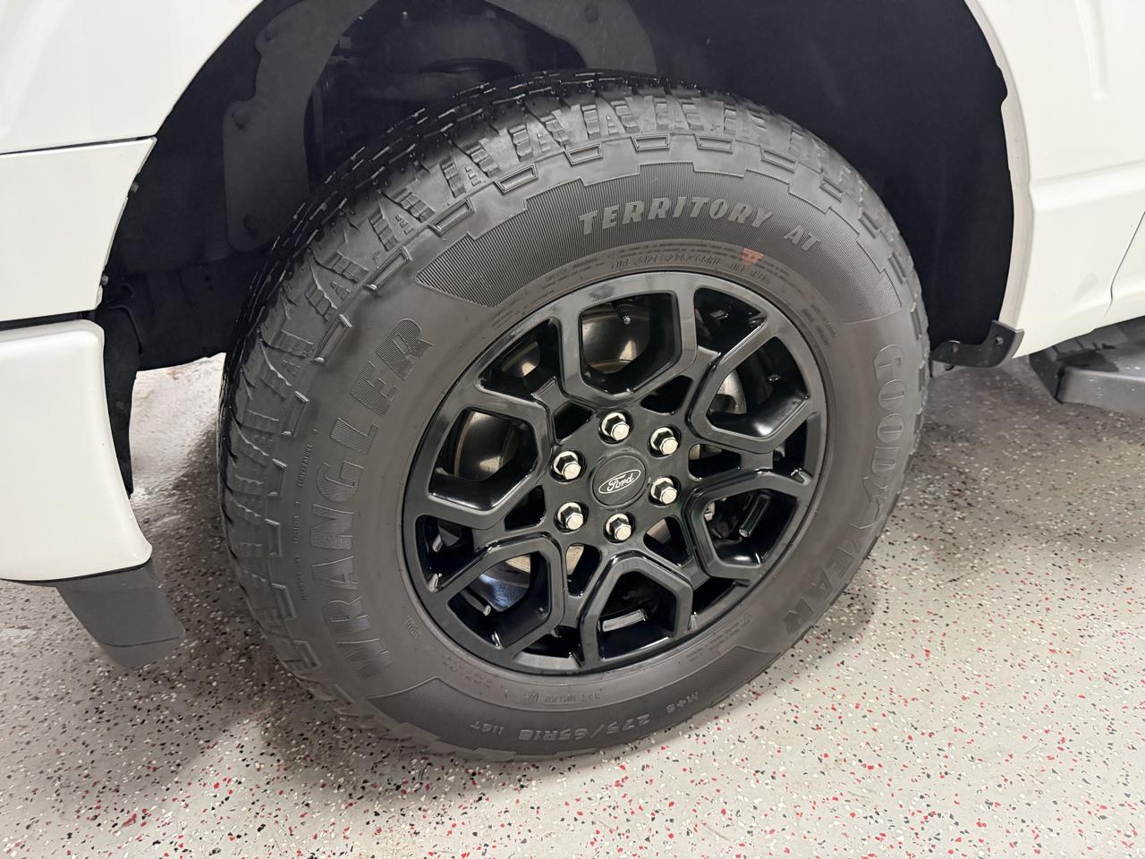 Ford F-150 4WD SuperCrew 145" XLT 2024