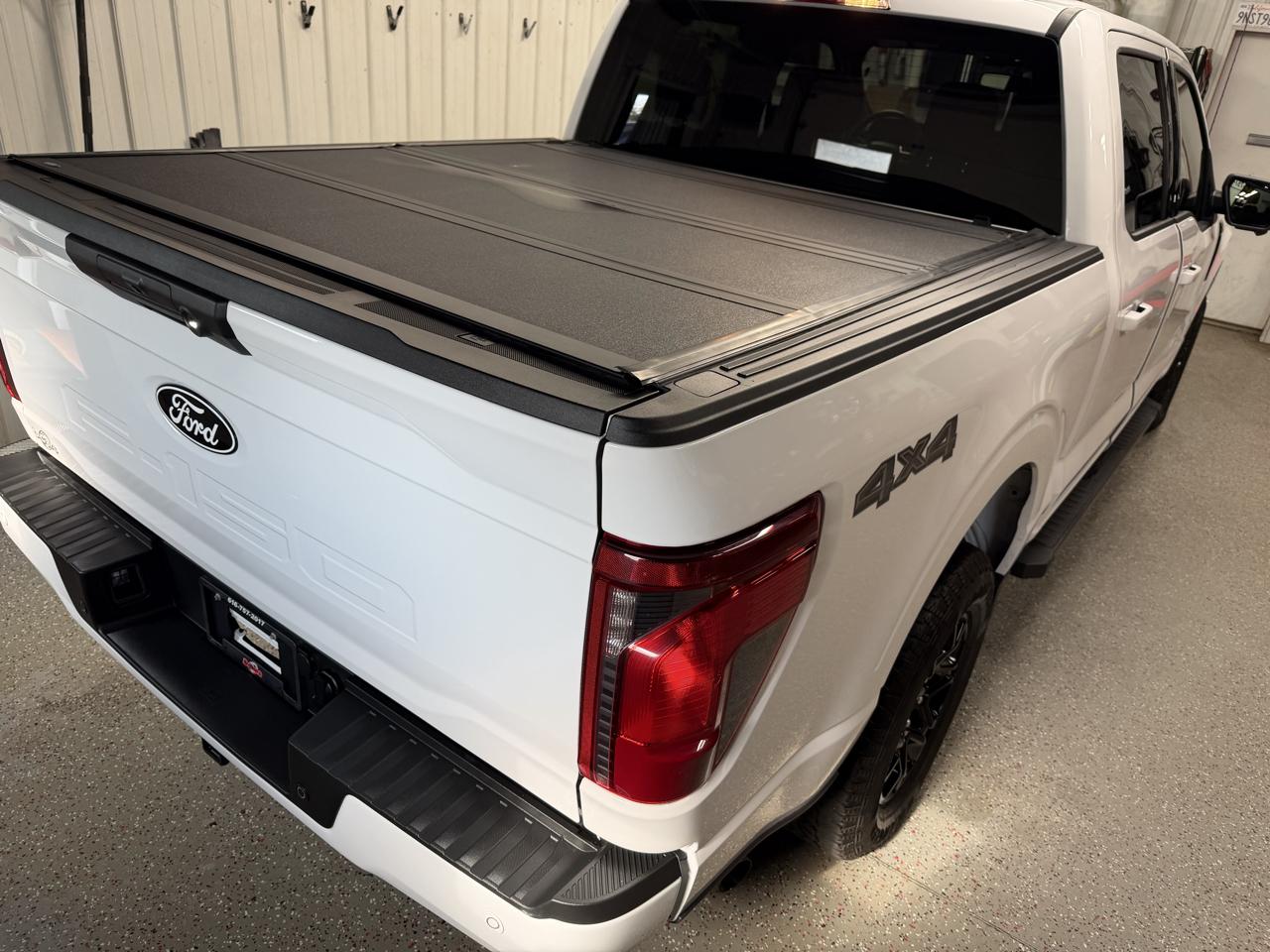 Ford F-150 4WD SuperCrew 145" XLT 2024