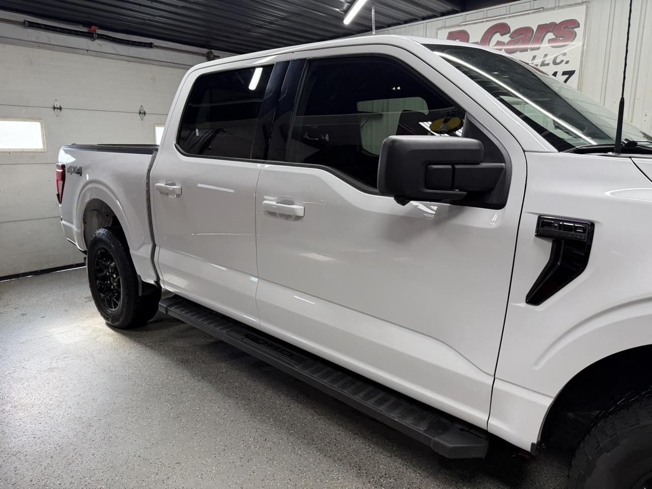 Ford F-150 4WD SuperCrew 145" XLT 2024