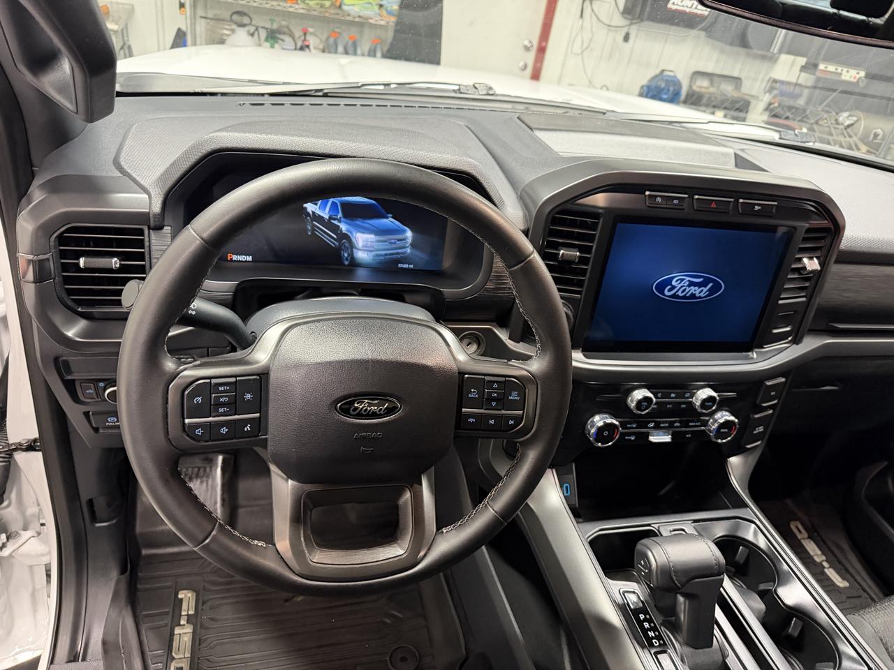 Ford F-150 4WD SuperCrew 145" XLT 2024