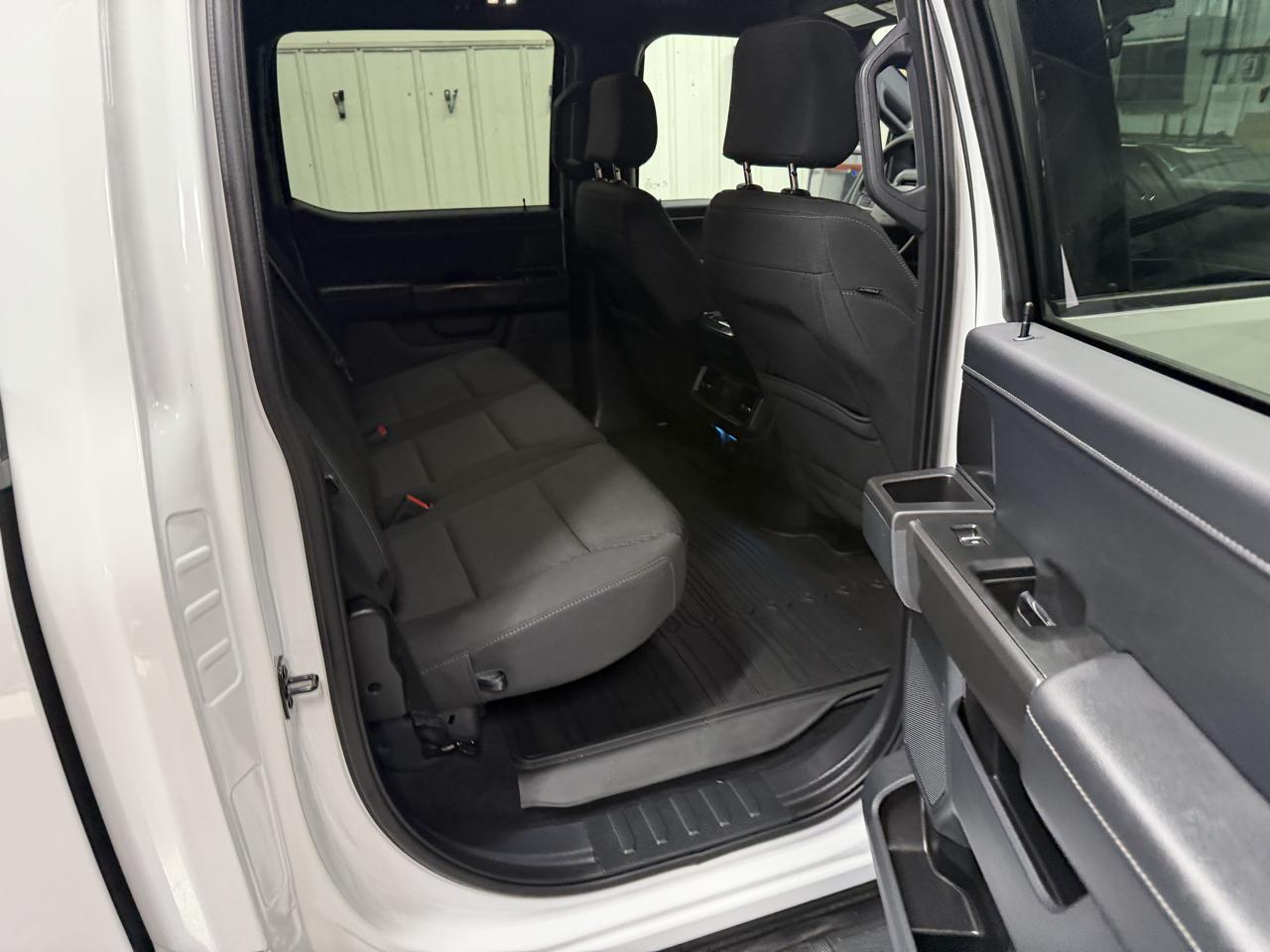 Ford F-150 4WD SuperCrew 145" XLT 2024