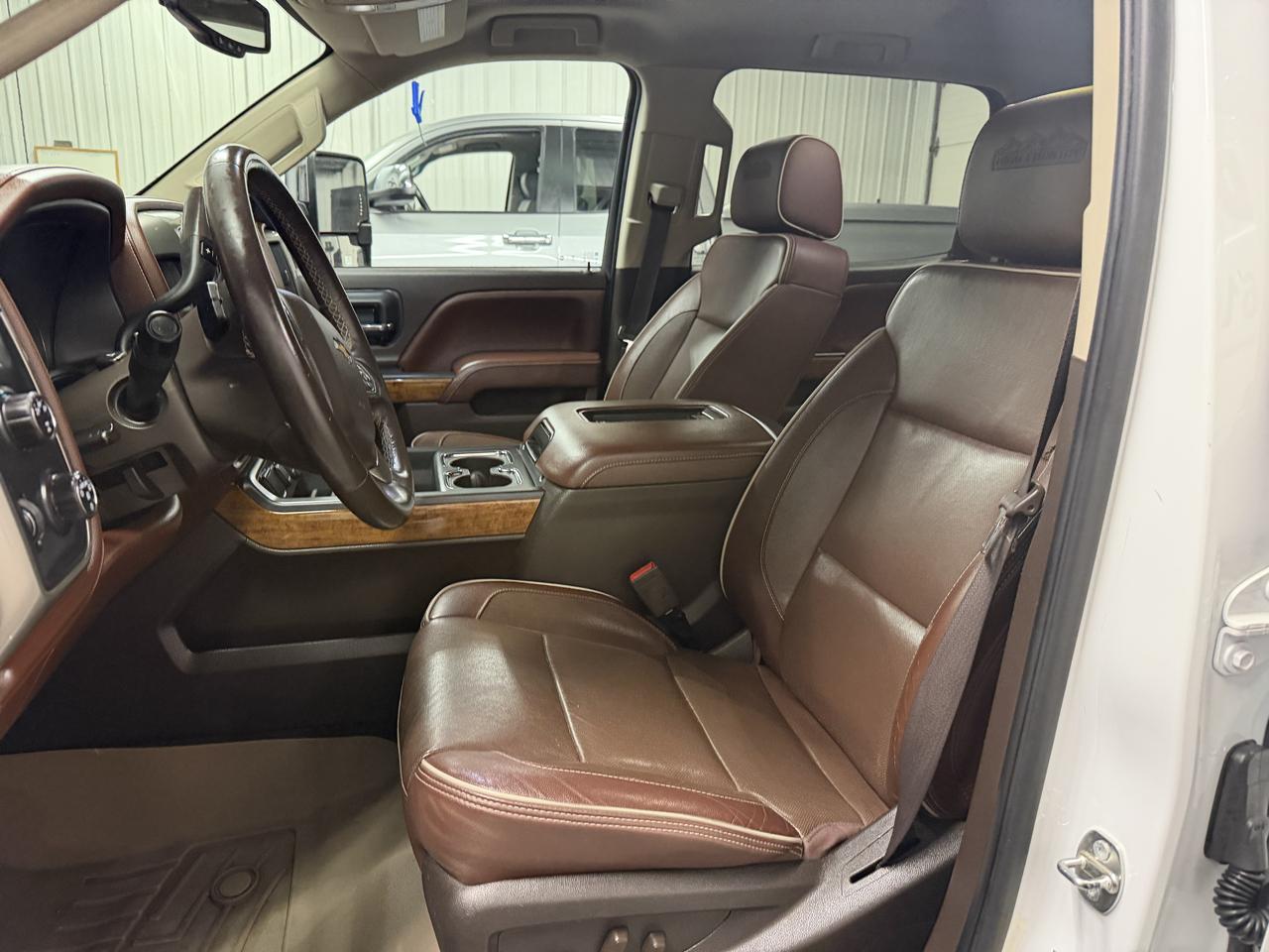 Chevrolet Silverado 2500HD 4WD Crew Cab 159" High Country 2016