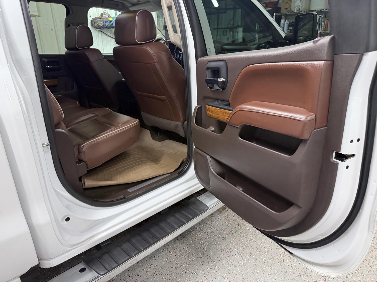 Chevrolet Silverado 2500HD 4WD Crew Cab 159" High Country 2016