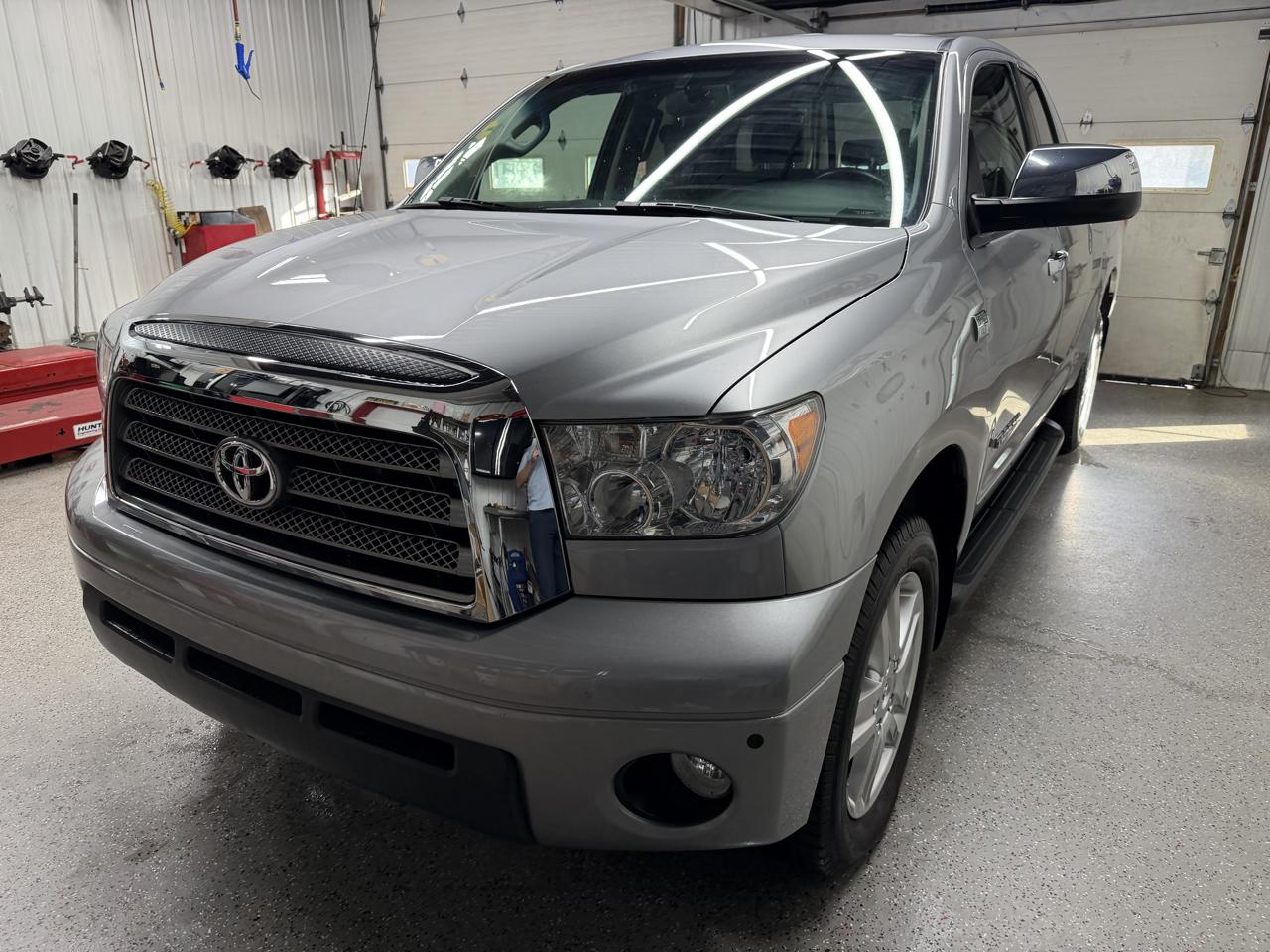 Toyota Tundra Limited Double Cab 4WD 2007