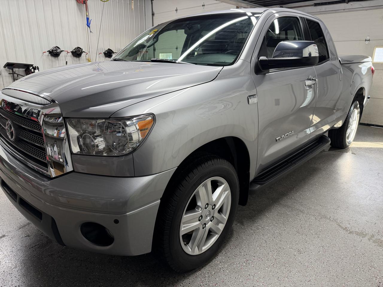 Toyota Tundra Limited Double Cab 4WD 2007