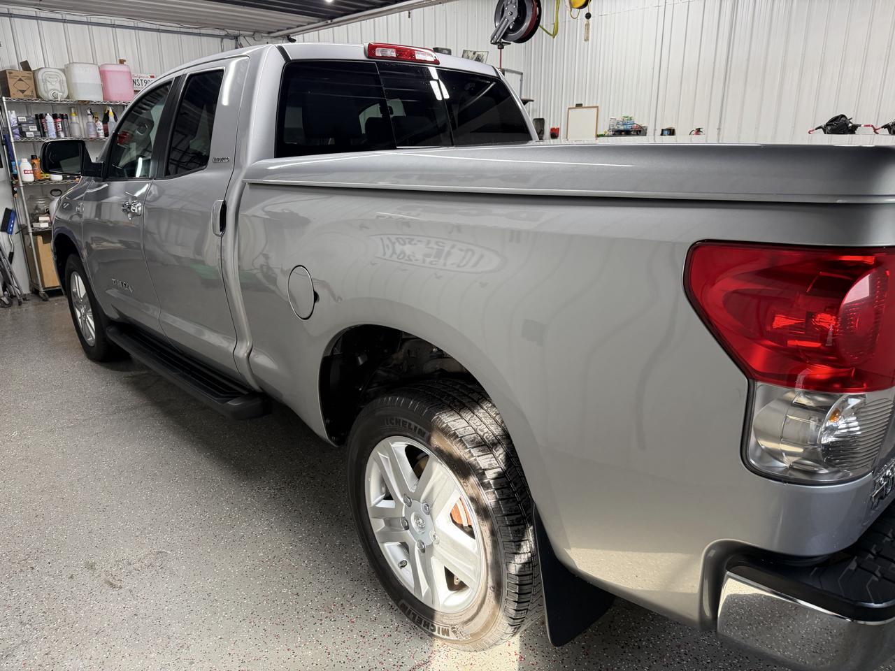 Toyota Tundra Limited Double Cab 4WD 2007