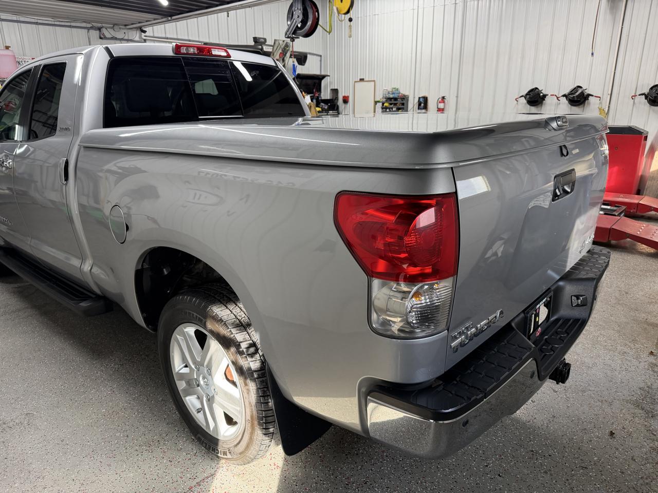 Toyota Tundra Limited Double Cab 4WD 2007