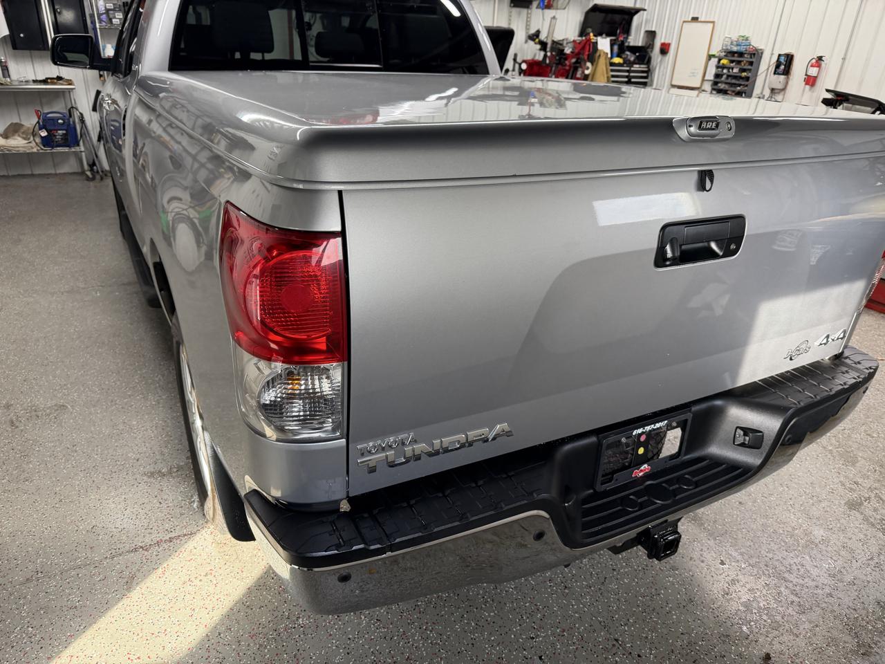 Toyota Tundra Limited Double Cab 4WD 2007