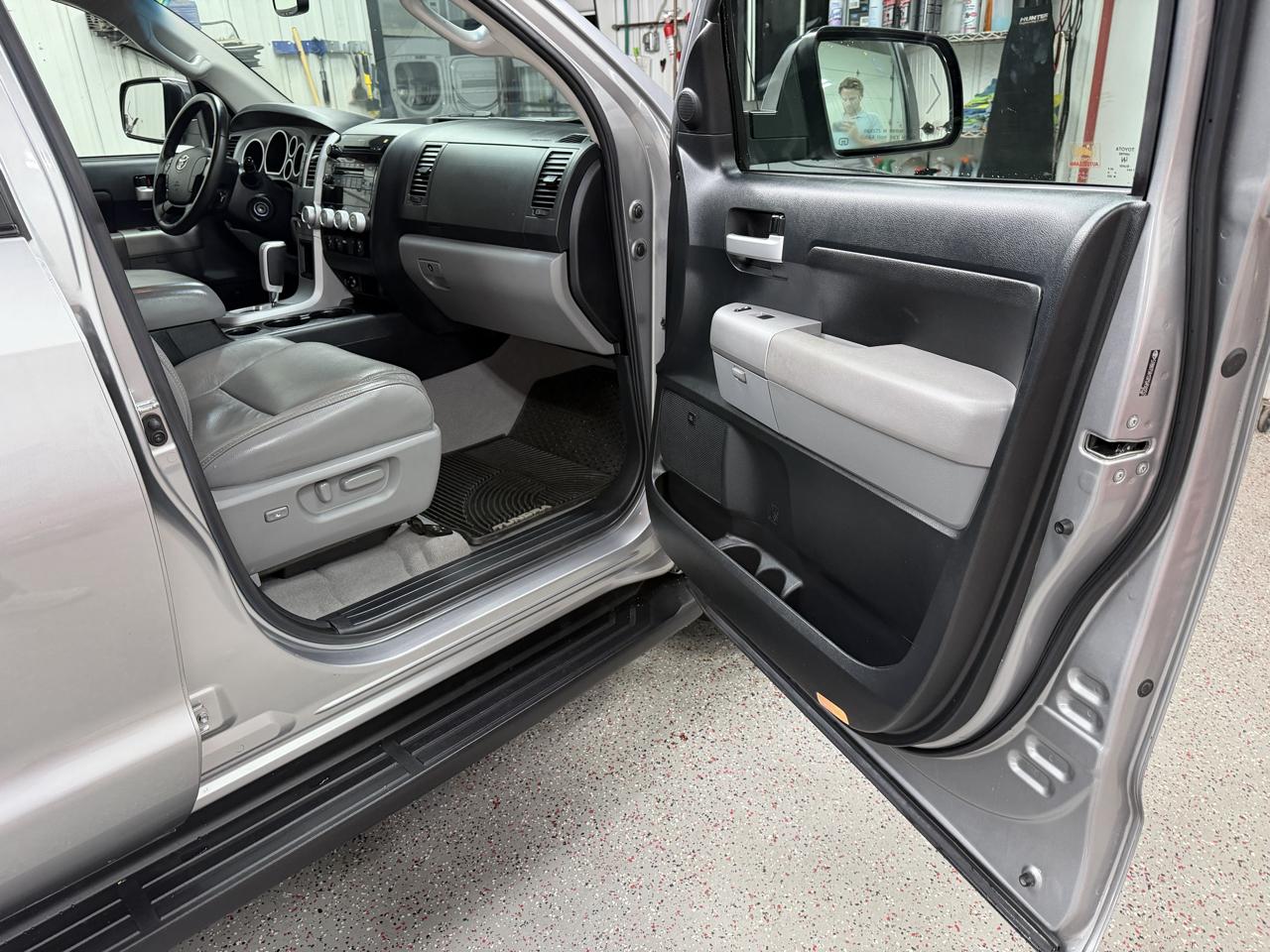 Toyota Tundra Limited Double Cab 4WD 2007
