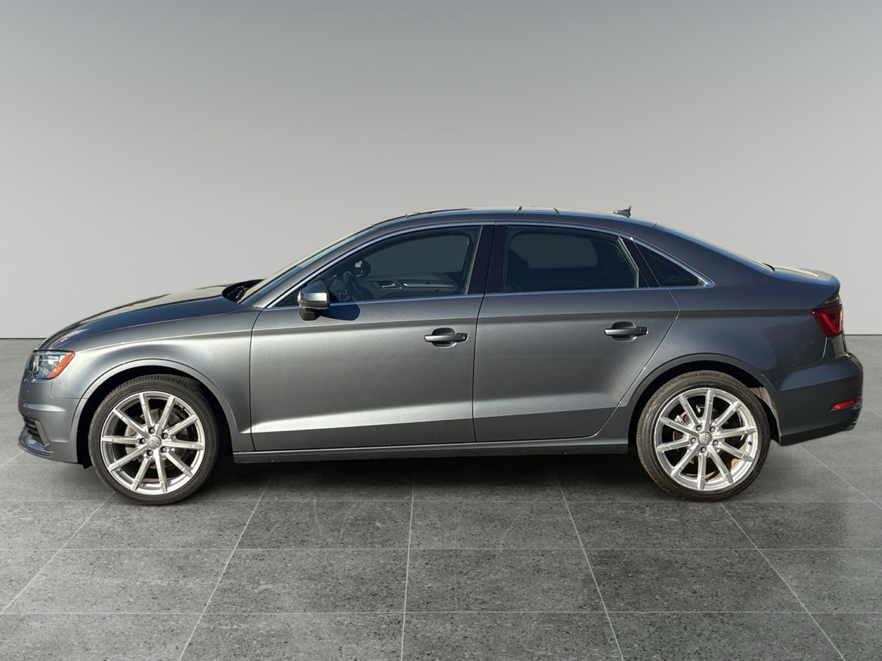 2015 Audi A3 2.0 TDI Premium Plus S line photo 3