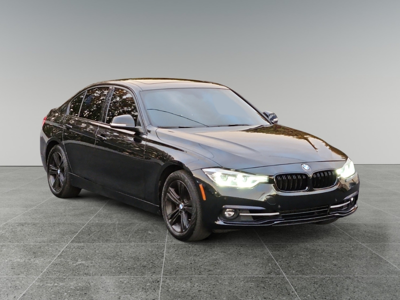 2017 BMW 3-Series 330i SULEV Sedan
