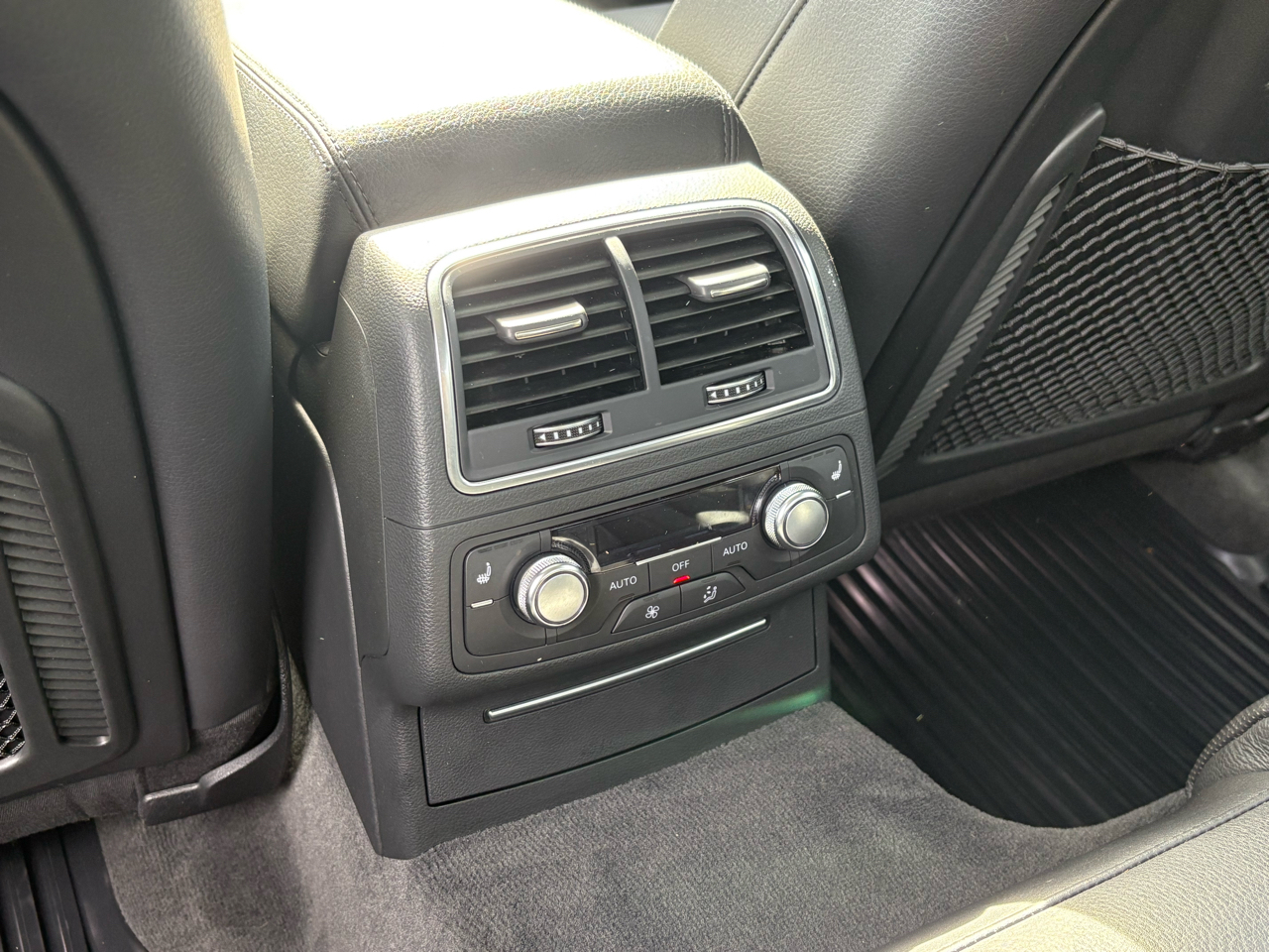 Audi A6 3.0T Prestige quattro 2016