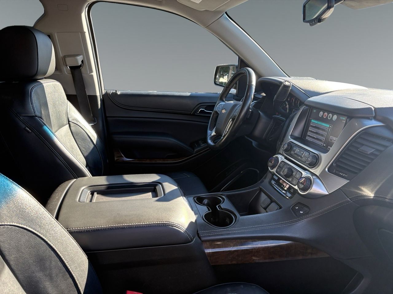 Chevrolet Suburban LT 4WD 2018