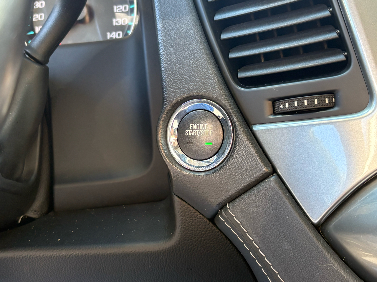 Chevrolet Suburban LT 4WD 2018