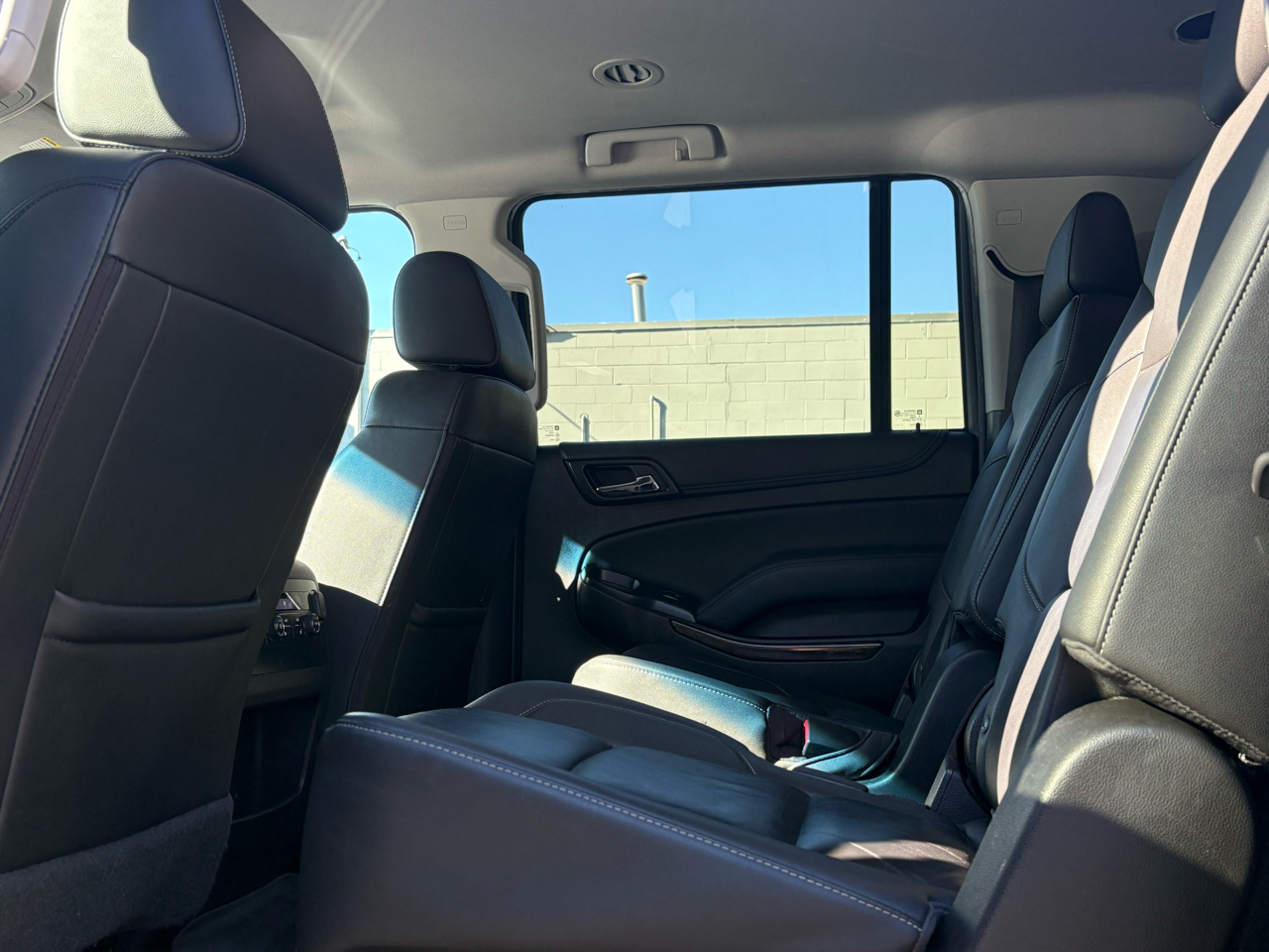 Chevrolet Suburban LT 4WD 2018