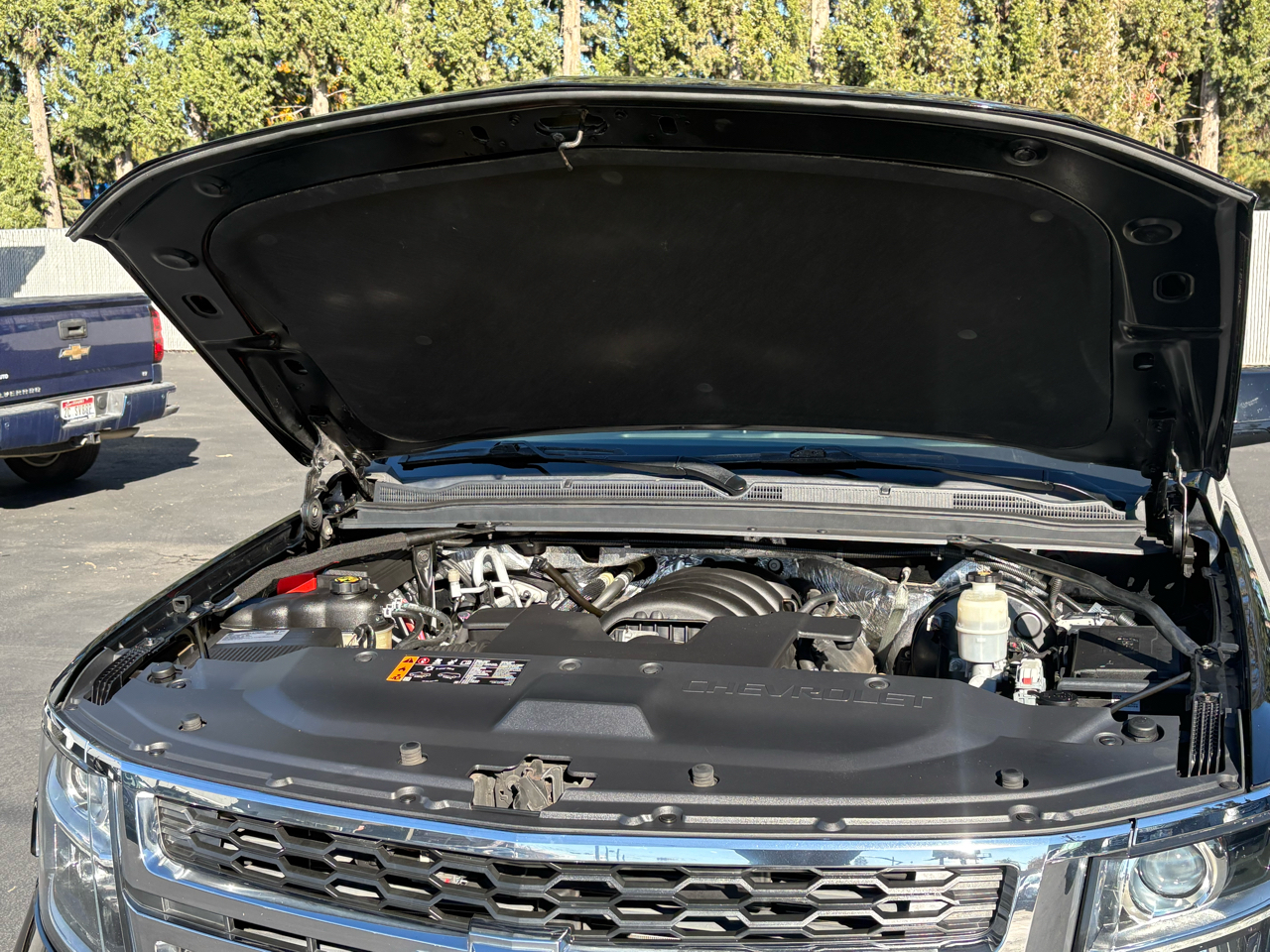 Chevrolet Suburban LT 4WD 2018