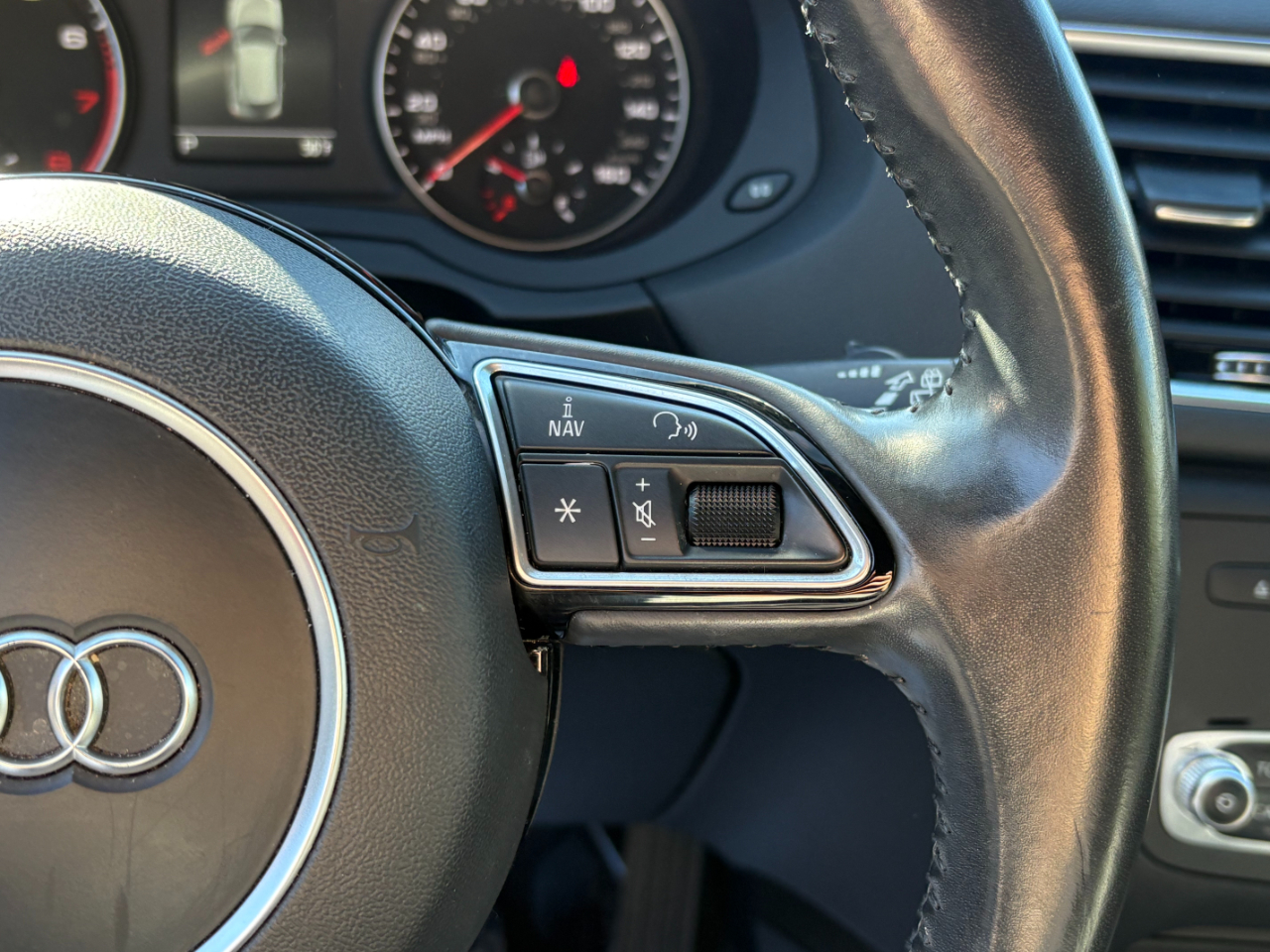 Audi Q3 Premium Plus quattro 2018