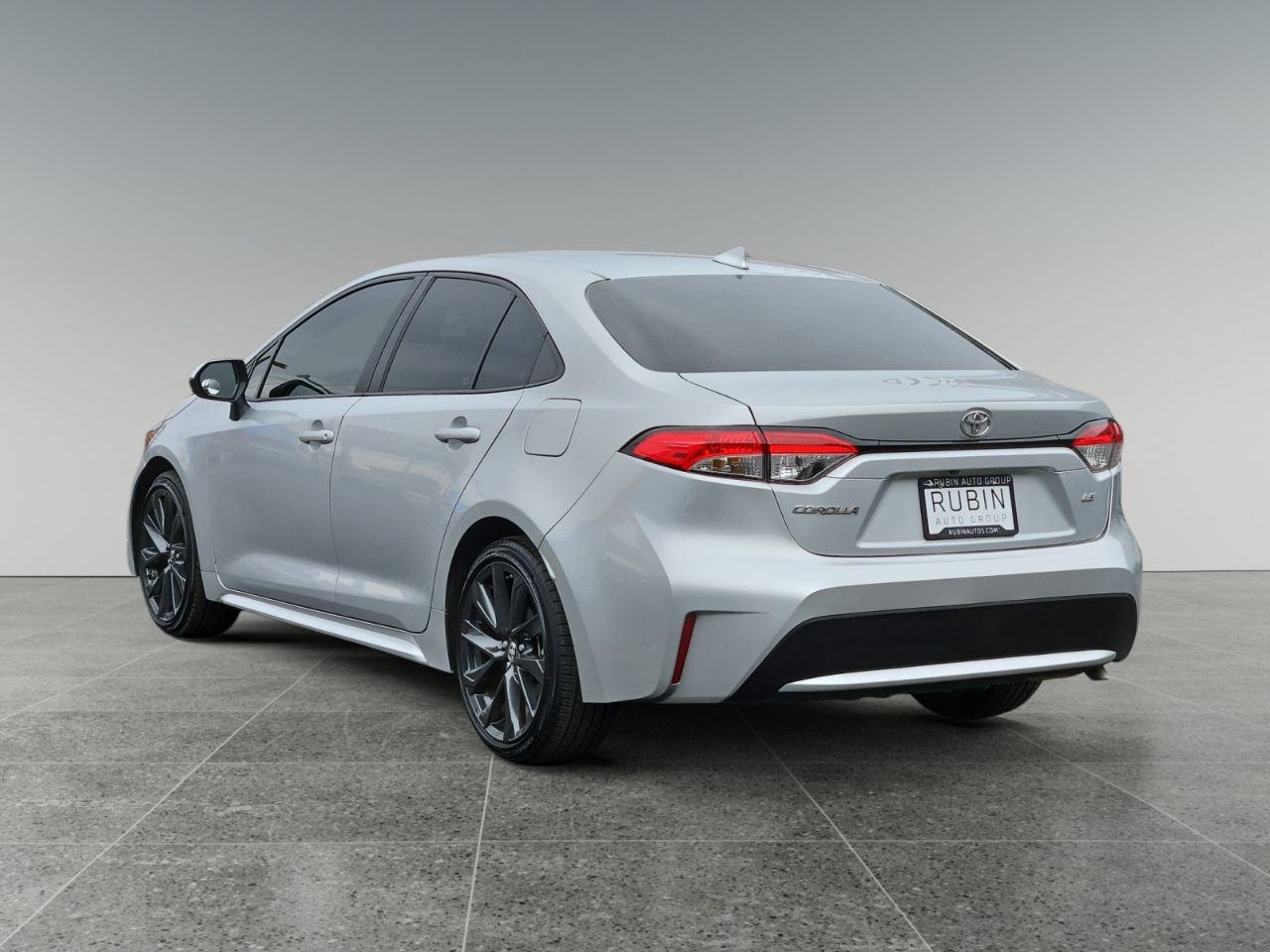 Toyota Corolla LE 2021