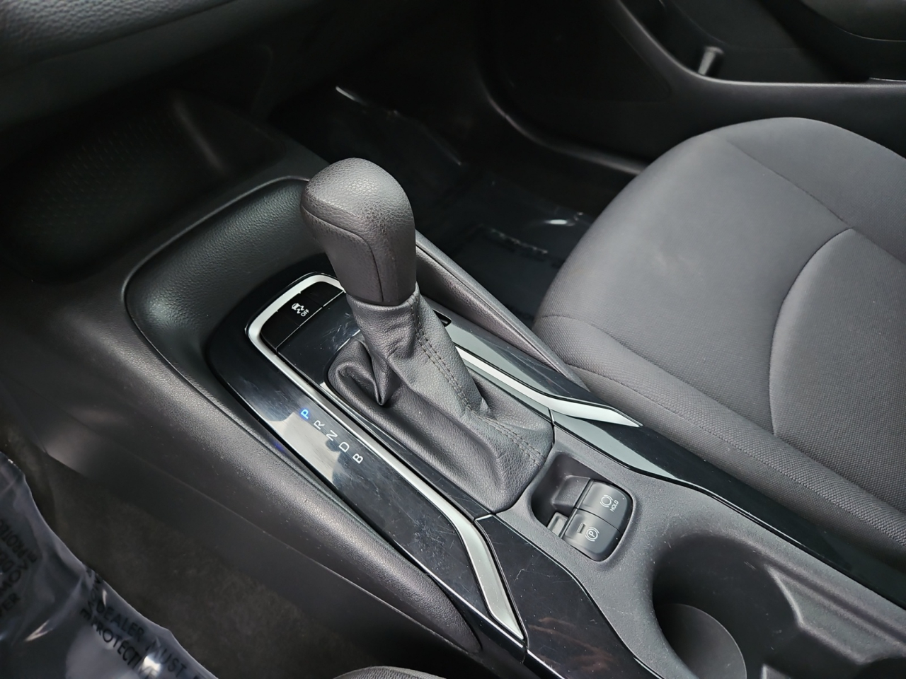 Toyota Corolla LE 2021