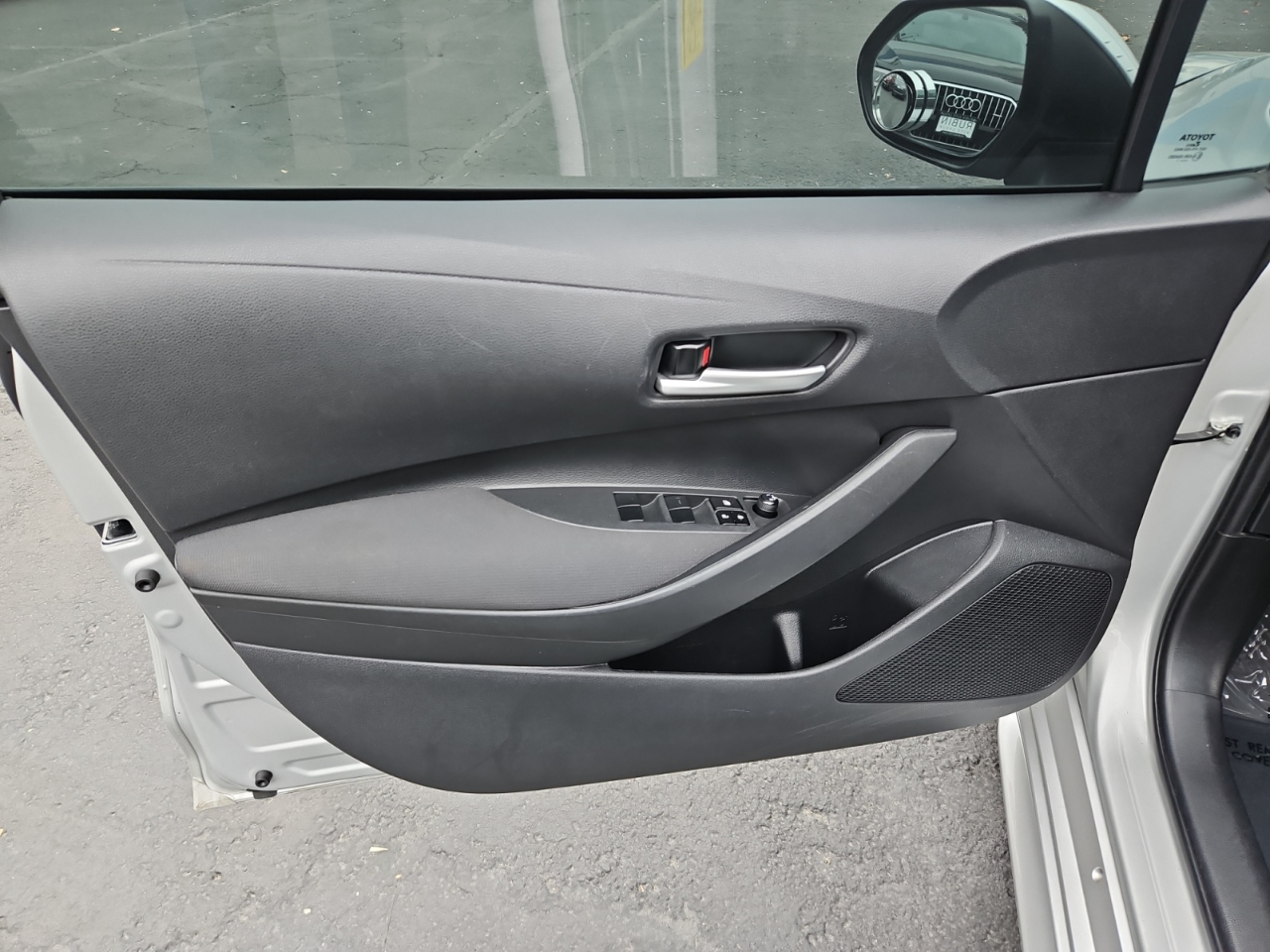 Toyota Corolla LE 2021