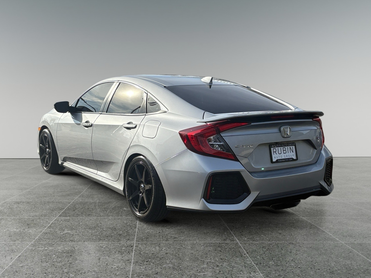 2017 Honda Civic Si photo 4