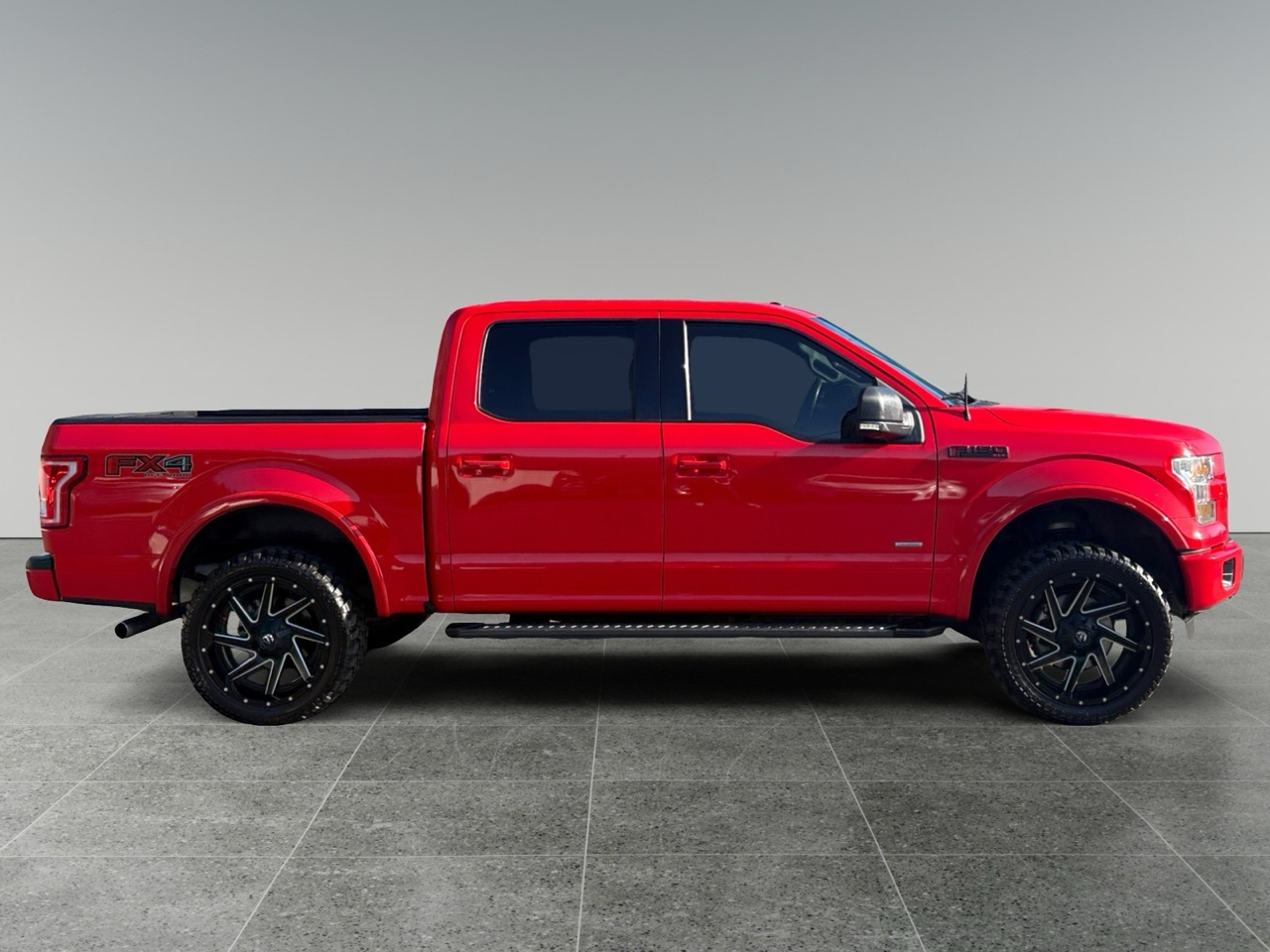 Ford F-150 4WD Reg Cab 141" XLT 2016