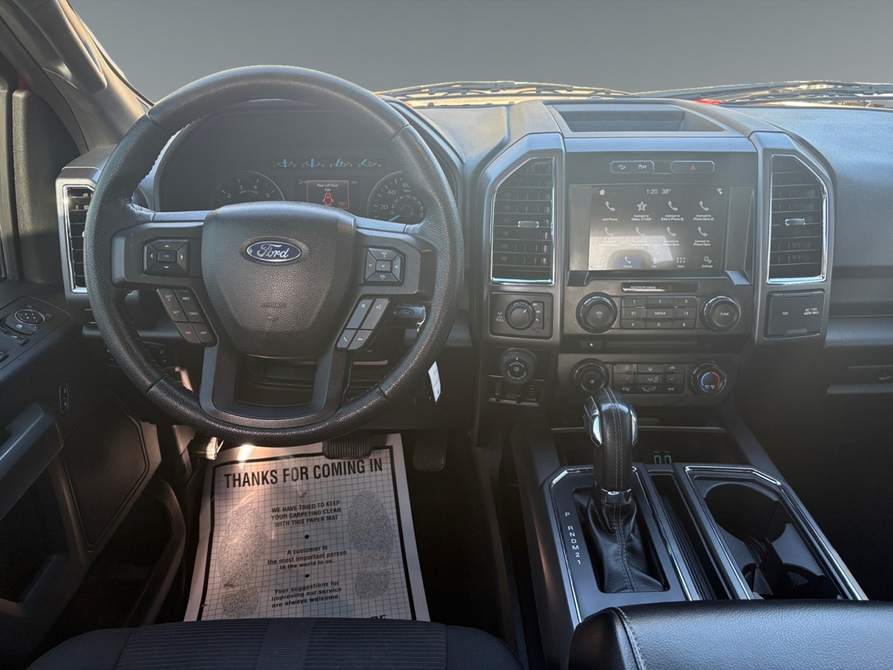 Ford F-150 4WD Reg Cab 141" XLT 2016